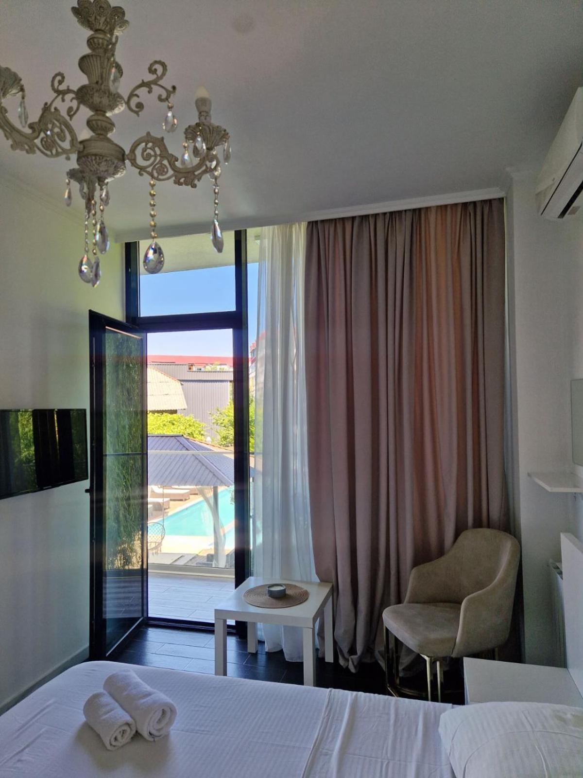 Hotel New House Kobuleti Extérieur photo